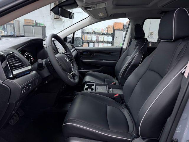 new 2026 Honda Odyssey car, priced at $49,749