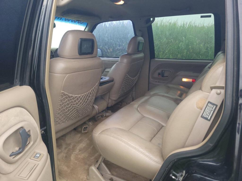 used 1997 Chevrolet Tahoe car, priced at $10,244