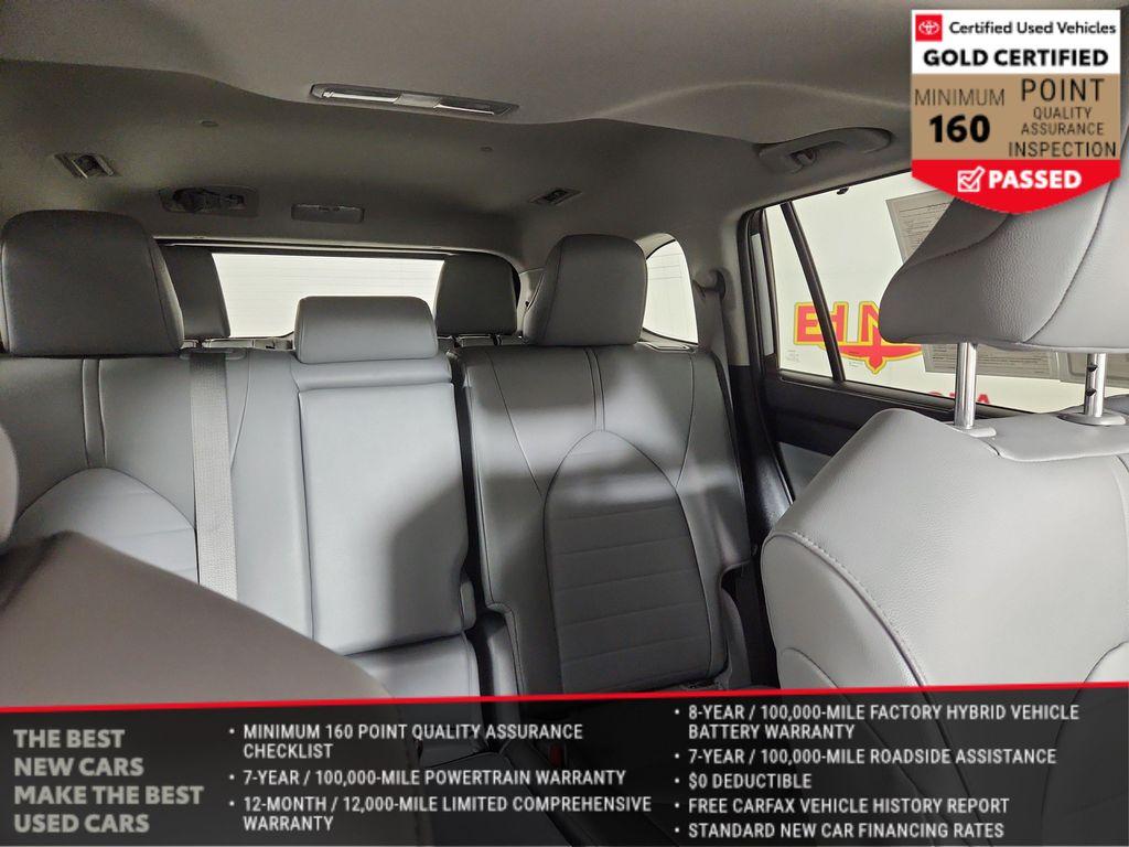 used 2025 Toyota Highlander car, priced at $41,921