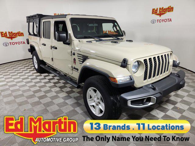 used 2020 Jeep Gladiator car, priced at $27,297