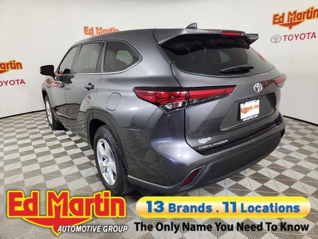 used 2023 Toyota Highlander car, priced at $30,652