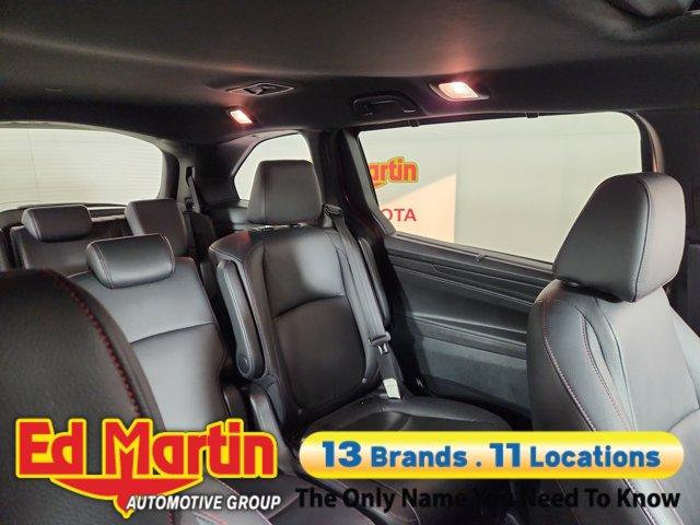 used 2023 Honda Odyssey car, priced at $33,155
