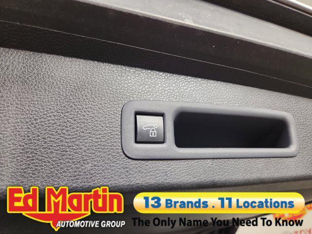 used 2025 Toyota Sienna car, priced at $44,174