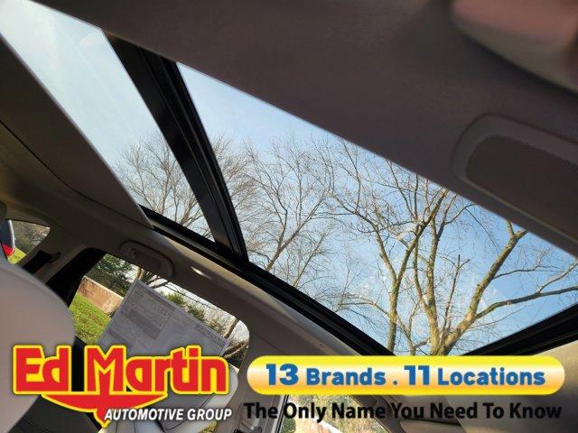 used 2023 Acura RDX car, priced at $28,976