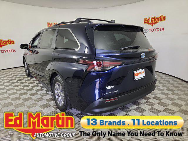 used 2025 Toyota Sienna car, priced at $43,609