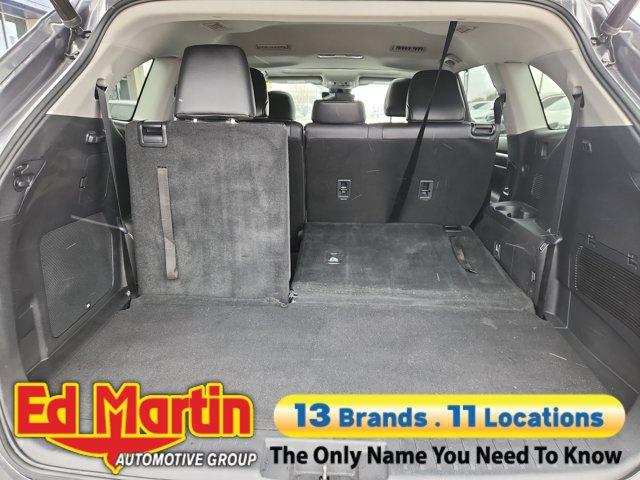 used 2021 Toyota Highlander car, priced at $29,486