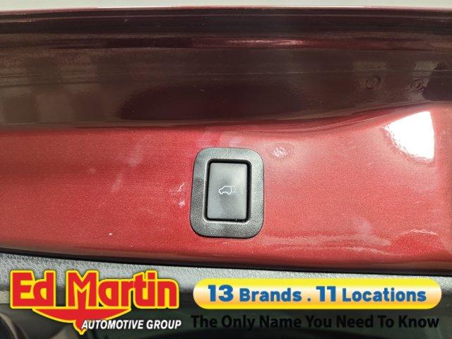 used 2018 Toyota Highlander car, priced at $18,997