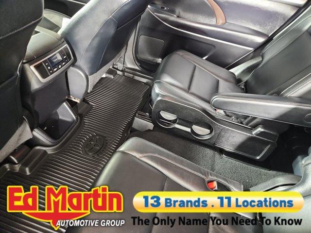 used 2018 Toyota Highlander car, priced at $18,997