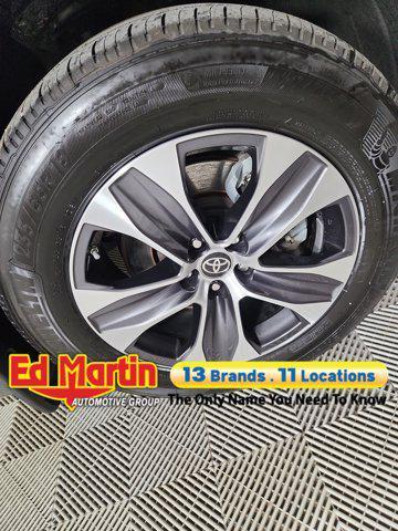 used 2023 Toyota Highlander Hybrid car, priced at $39,987