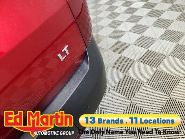 used 2023 Chevrolet Traverse car, priced at $25,981