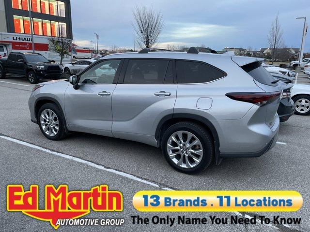 used 2024 Toyota Highlander Hybrid car, priced at $45,777