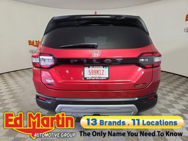 used 2025 Honda Pilot car, priced at $42,997