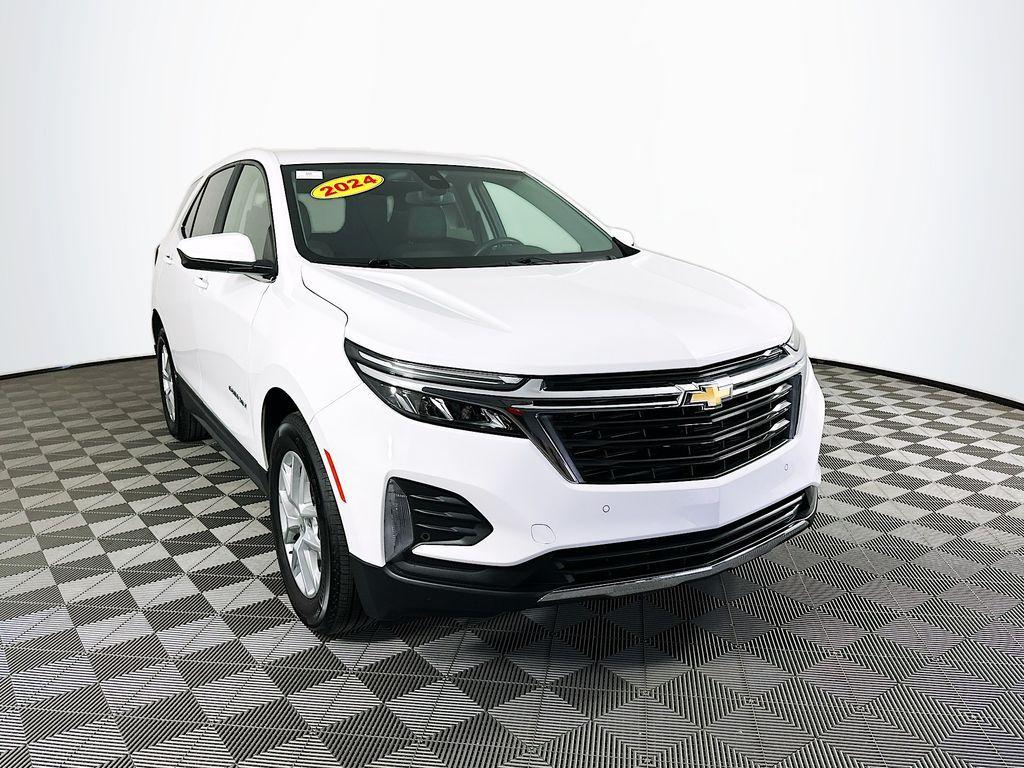 used 2024 Chevrolet Equinox car, priced at $21,671