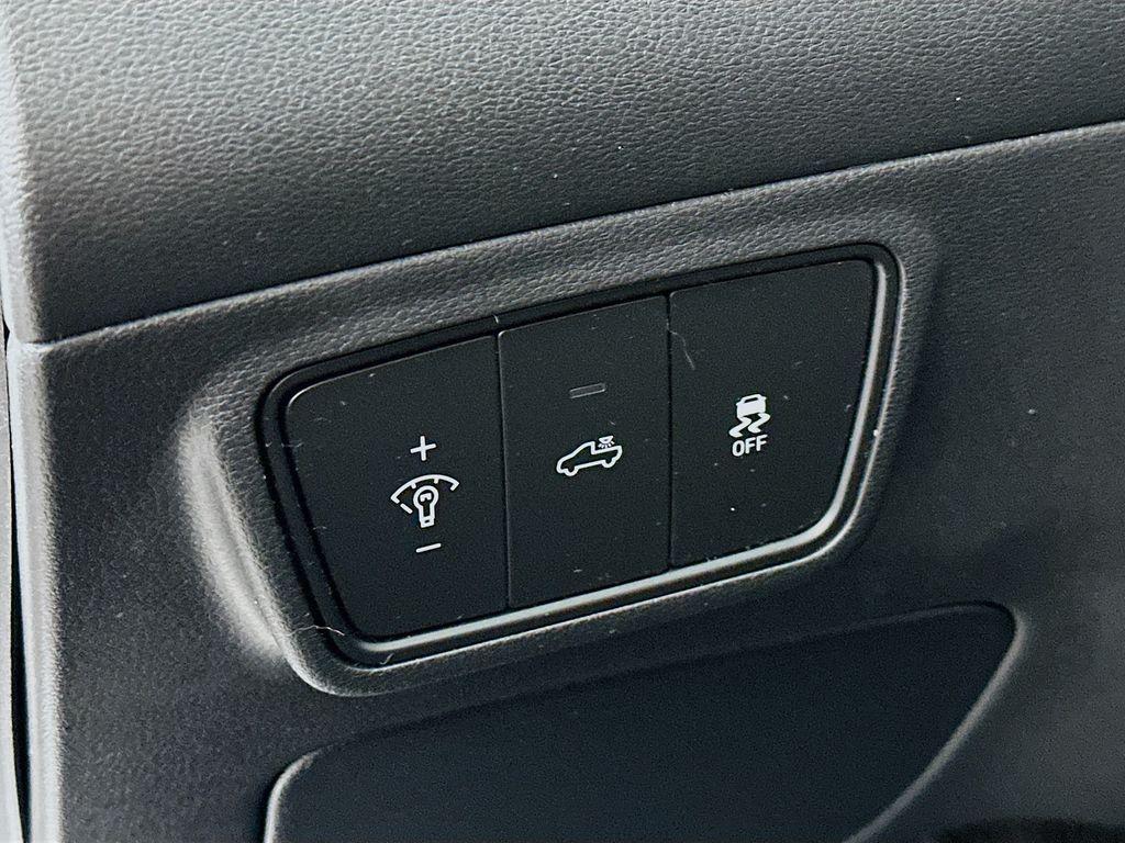 used 2023 Hyundai SANTA CRUZ car, priced at $22,944