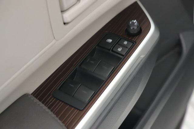 used 2024 Toyota Sienna car, priced at $32,900
