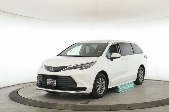 used 2024 Toyota Sienna car, priced at $32,900