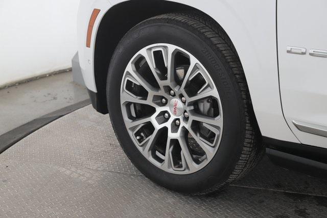 used 2025 GMC Yukon car, priced at $82,900