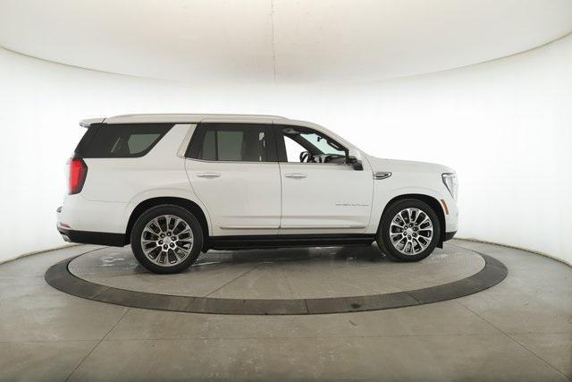 used 2025 GMC Yukon car, priced at $82,900