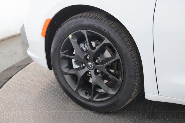 new 2026 Chrysler Pacifica car, priced at $44,745