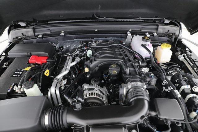 new 2026 Jeep Gladiator car, priced at $44,295