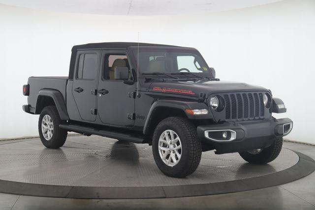 used 2023 Jeep Gladiator car, priced at $30,685