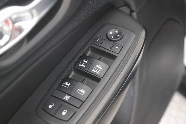 used 2019 Jeep Cherokee car, priced at $11,850