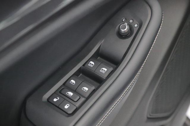 used 2023 Jeep Grand Cherokee car, priced at $22,900