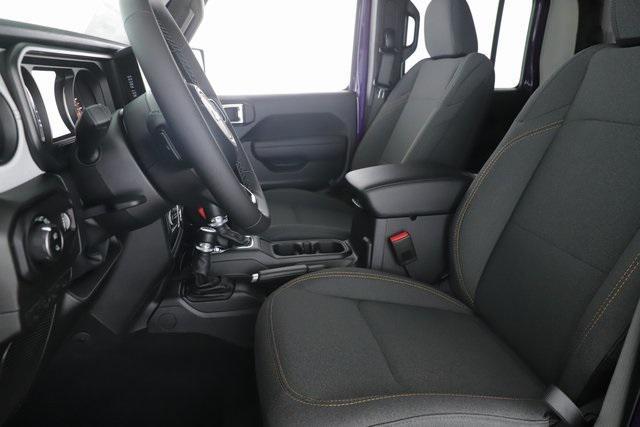 new 2026 Jeep Gladiator car, priced at $43,595