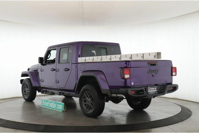 new 2026 Jeep Gladiator car, priced at $43,595