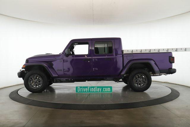 new 2026 Jeep Gladiator car, priced at $43,595