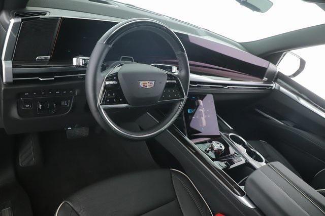 used 2025 Cadillac Escalade ESV car, priced at $99,900