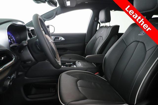 new 2026 Chrysler Pacifica car, priced at $50,345