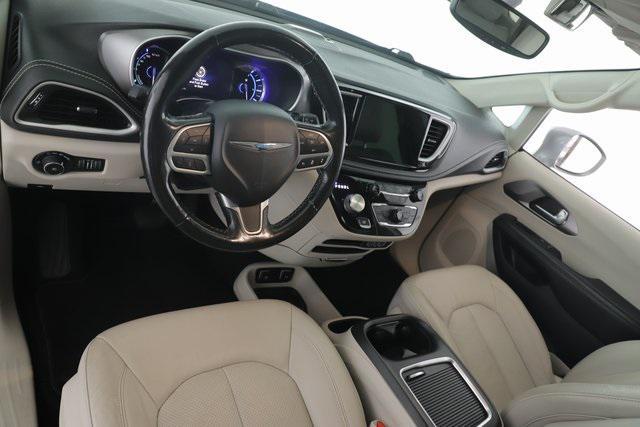 used 2021 Chrysler Pacifica Hybrid car, priced at $17,900