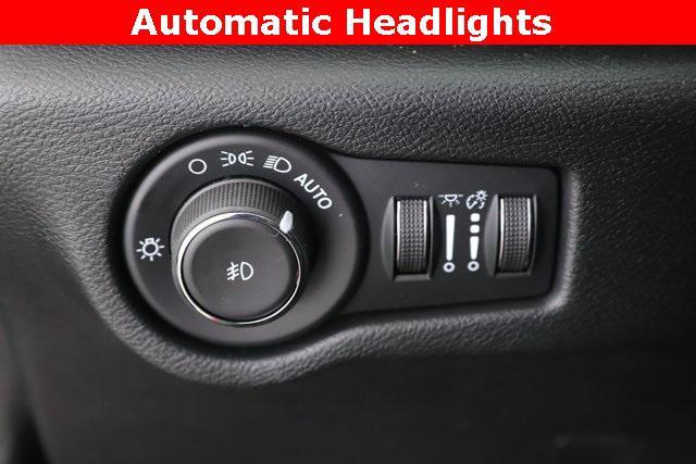 new 2026 Chrysler Pacifica car, priced at $38,135