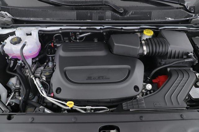 new 2026 Chrysler Pacifica car, priced at $40,910