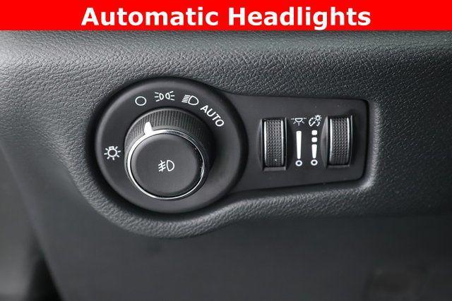 new 2026 Chrysler Pacifica car, priced at $40,910