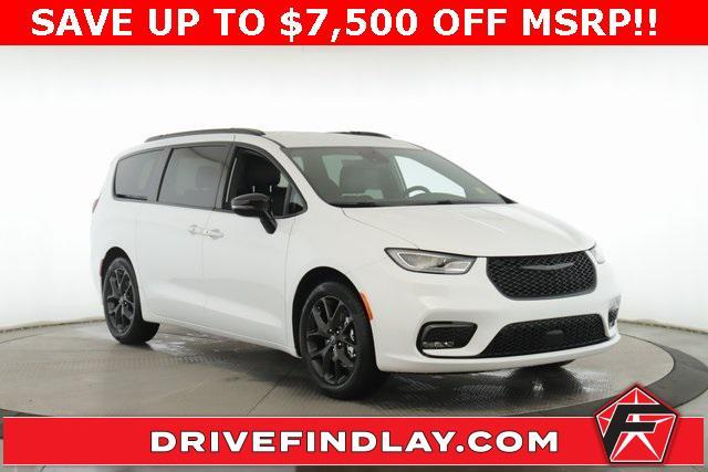 new 2026 Chrysler Pacifica car, priced at $40,910