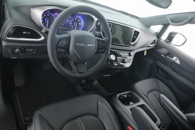 new 2026 Chrysler Pacifica car, priced at $40,910