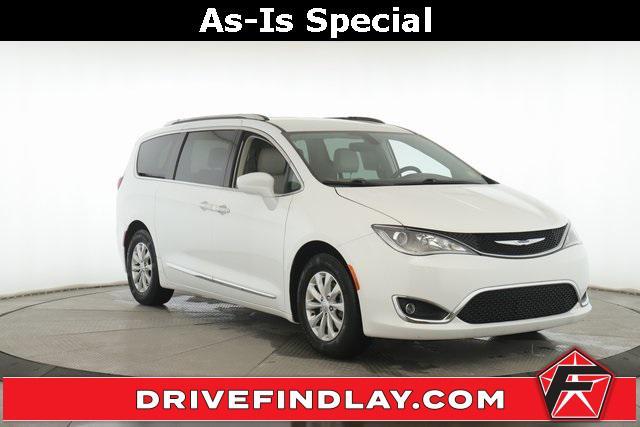 used 2019 Chrysler Pacifica car