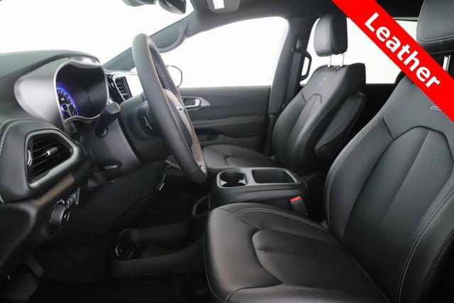 new 2026 Chrysler Pacifica car, priced at $40,385