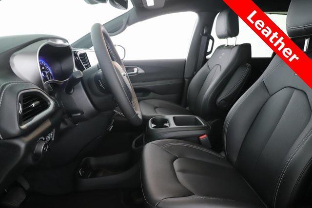 new 2026 Chrysler Pacifica car, priced at $40,385