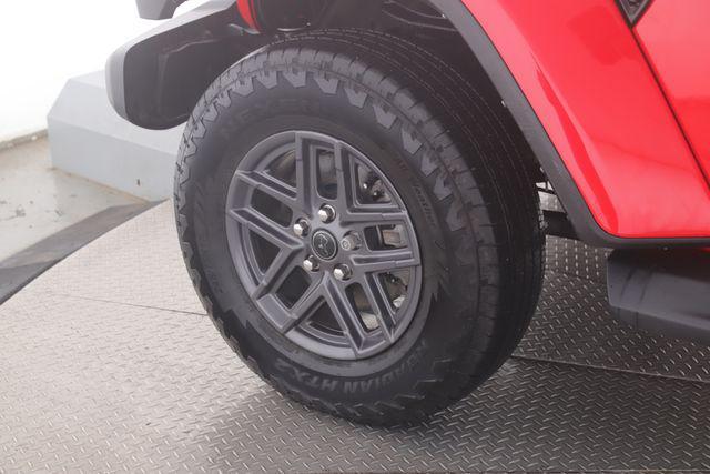 used 2022 Jeep Wrangler Unlimited car, priced at $28,794
