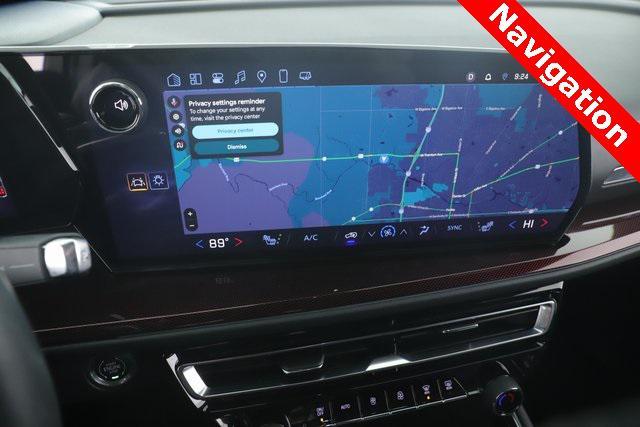 used 2025 Chevrolet Traverse car, priced at $42,900