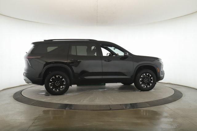 used 2025 Chevrolet Traverse car, priced at $42,900