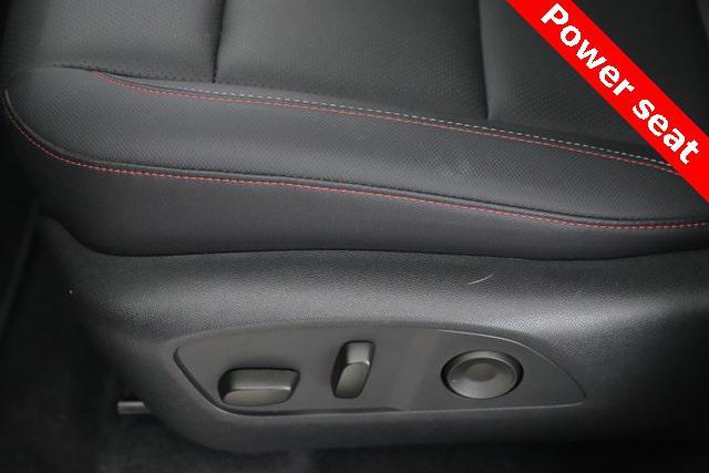 used 2025 Chevrolet Traverse car, priced at $42,900