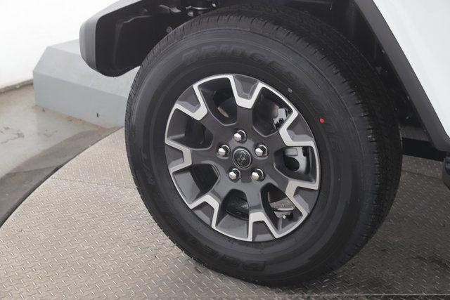 new 2026 Jeep Gladiator car, priced at $42,865