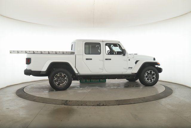 new 2026 Jeep Gladiator car, priced at $42,865