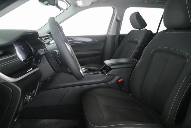 used 2023 Jeep Grand Cherokee L car, priced at $26,900