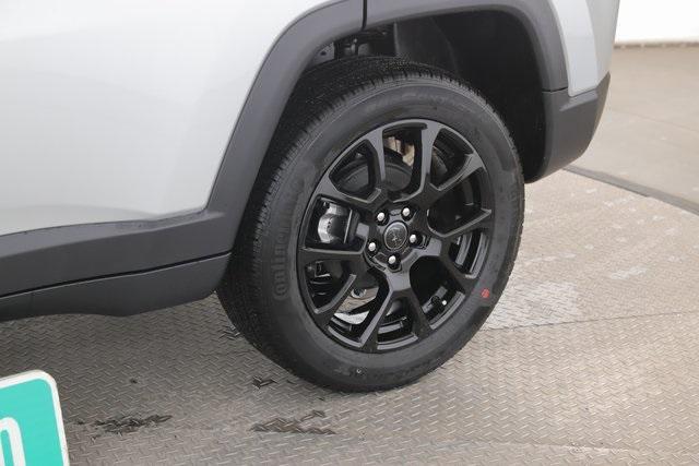 new 2026 Jeep Compass car, priced at $30,580