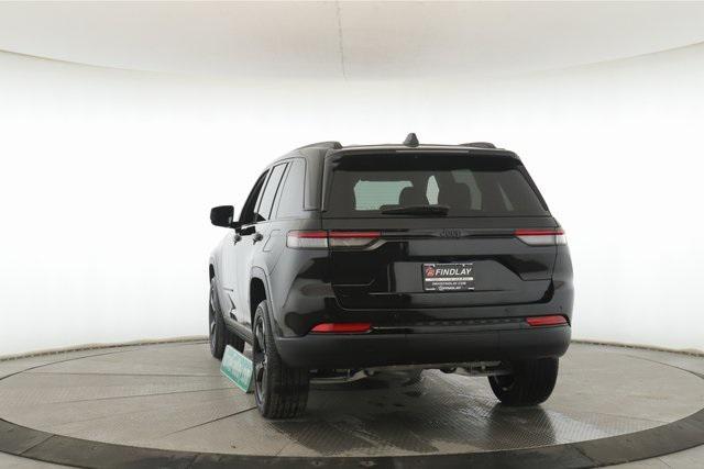 used 2025 Jeep Grand Cherokee car, priced at $34,900
